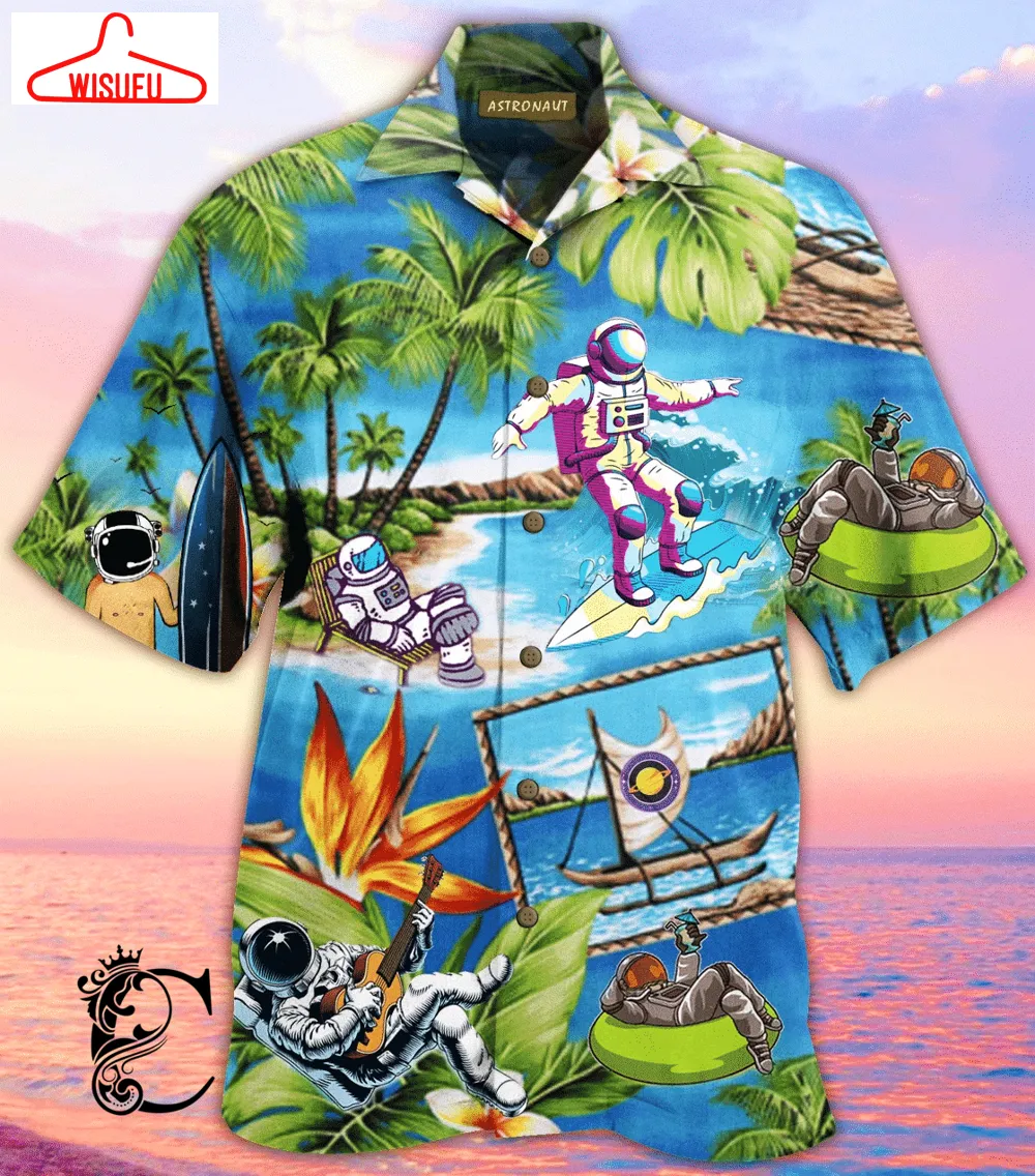 Beach Shirt Shop Amazing Astronaut Hawaiian Shirt- Chillicothemall, New Hawaiian Holiday Outfits, New Fashion Gifts