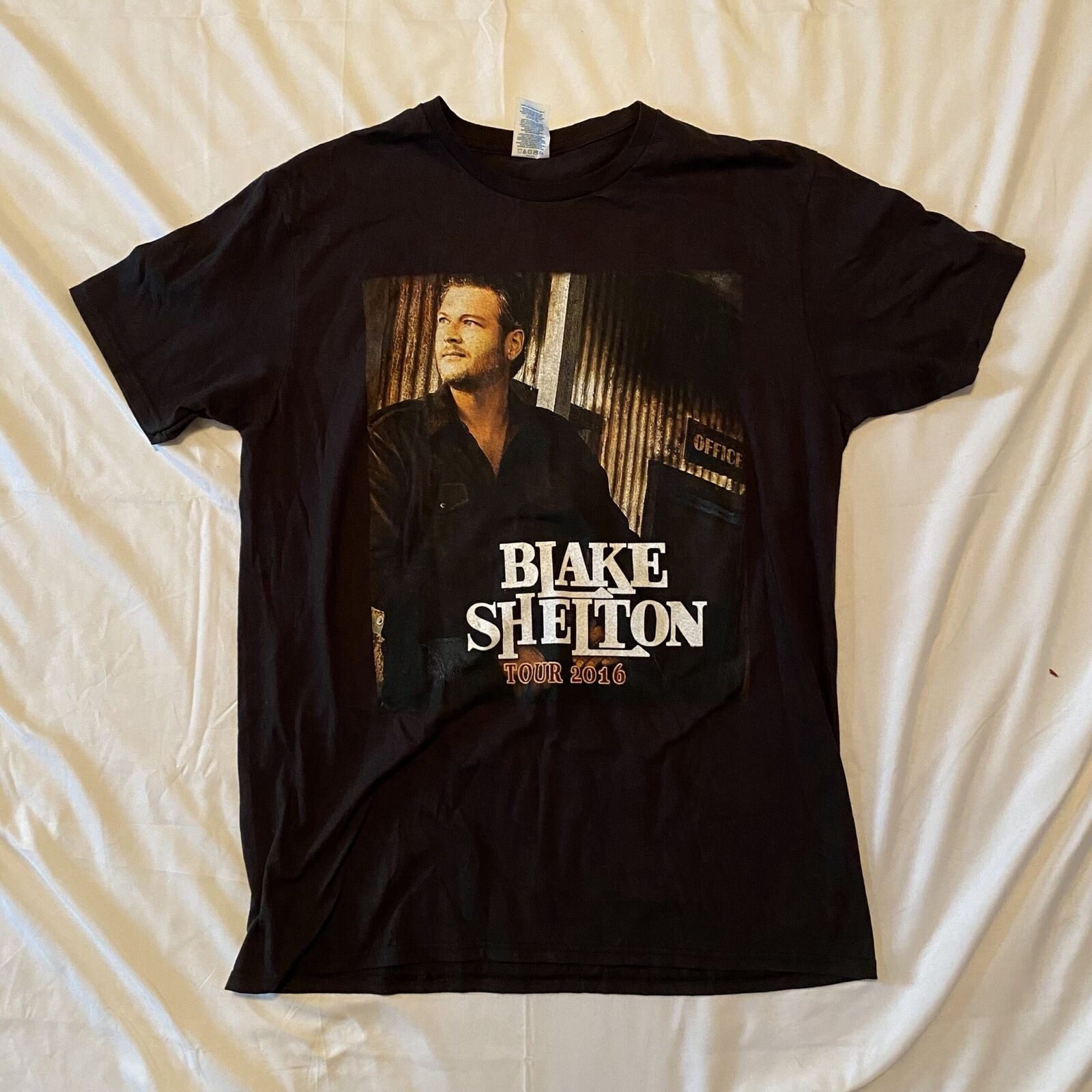 Blake Shelton Tour 2016 T-Shirt L