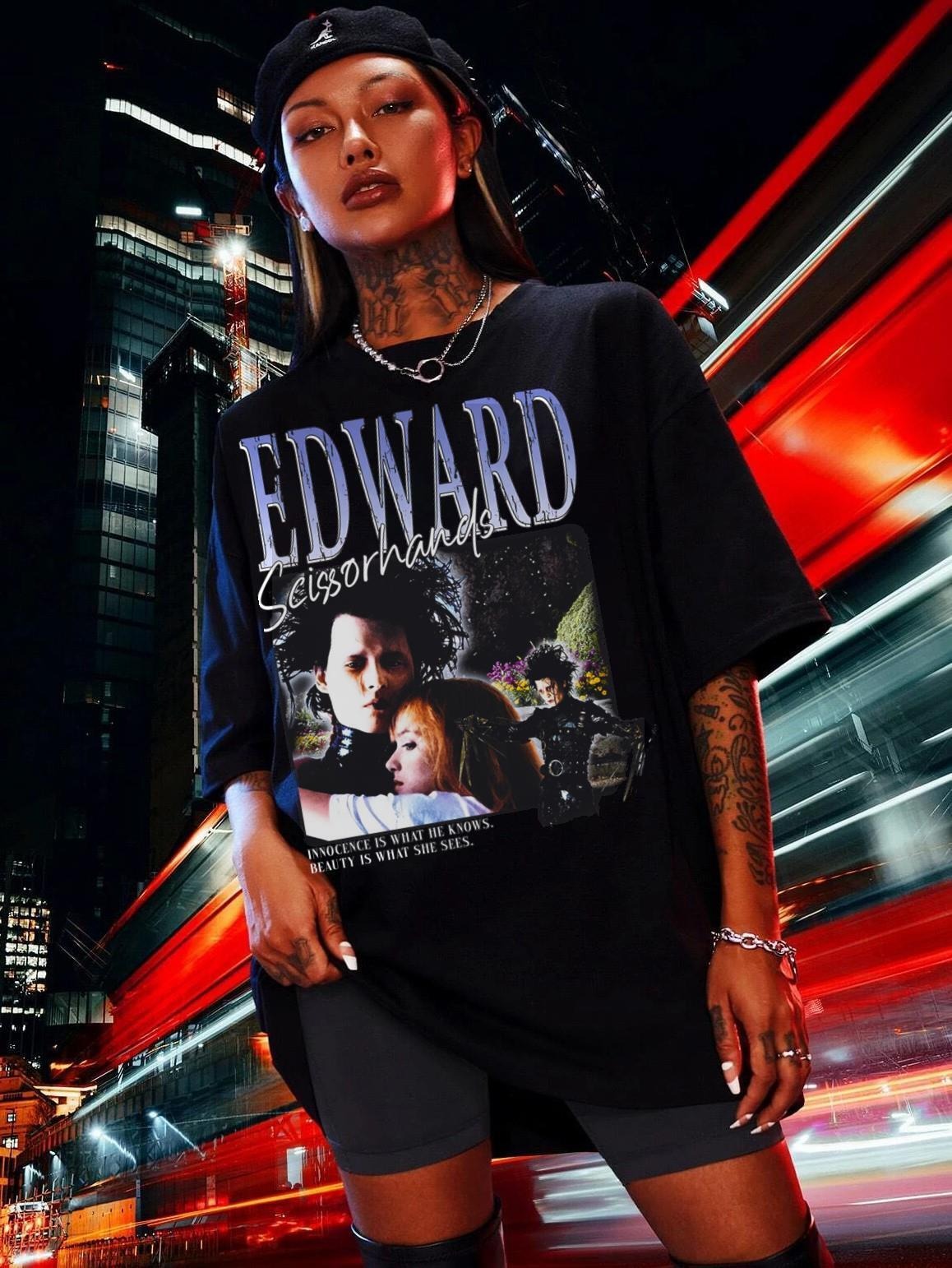 Edward scissorhands vintage 90s retro Halloween Unisex T-Shirt tim burton, john