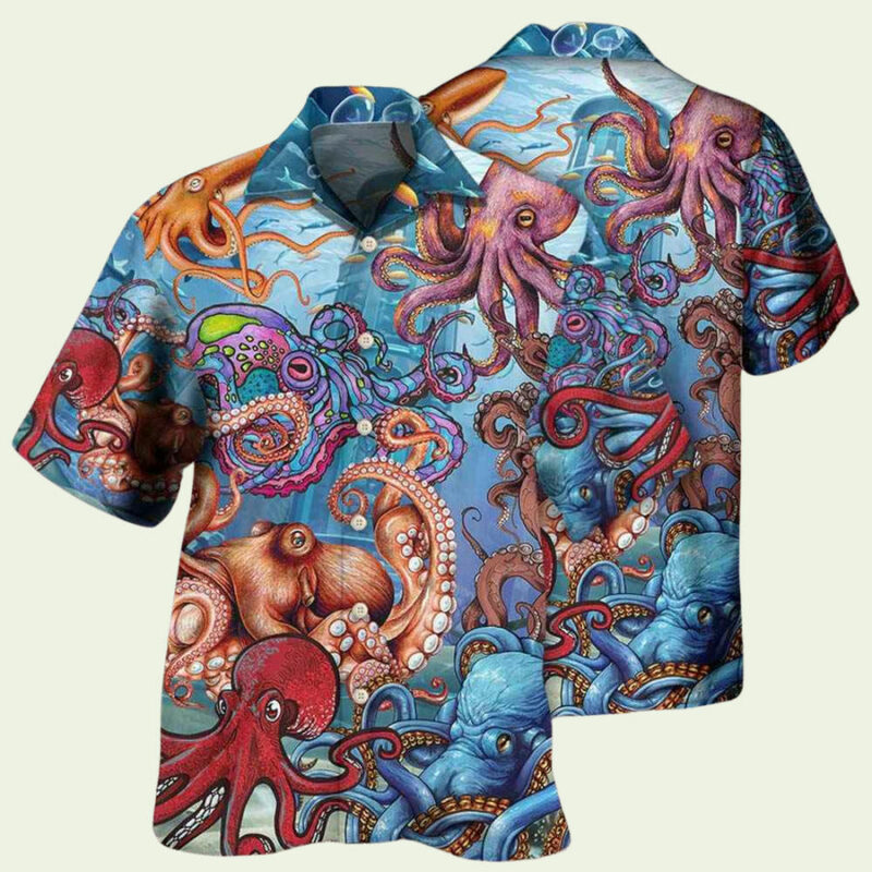 OCTOPUS COLORFUL OCTOPUS IN THE OCEAN WANT TO PLAY SUMMER HAWAIIAN SHIRT