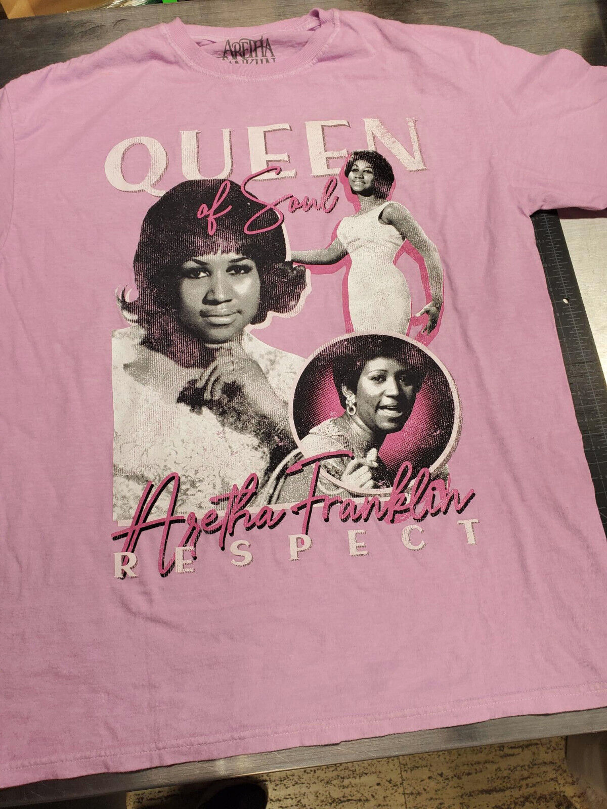 Unisex Adult Licensed Retro Aretha Franklin Graphic T-Shirt