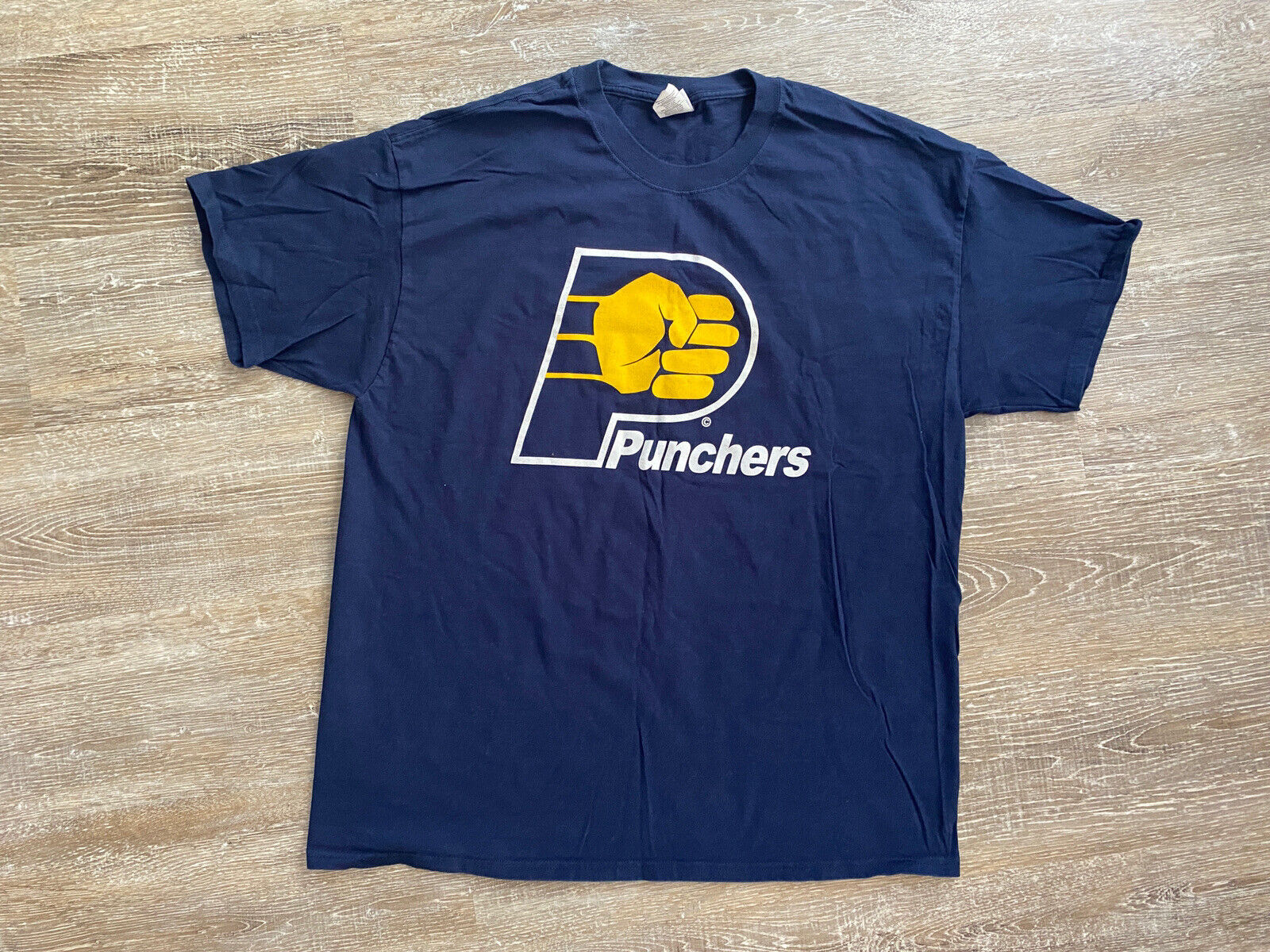 VTG 2004 Indiana Pacers Punchers Malice At The Palace T Shirt