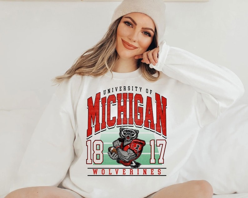 Vintage 90 Michigan Football EST 1817 Unisex SweatShirt