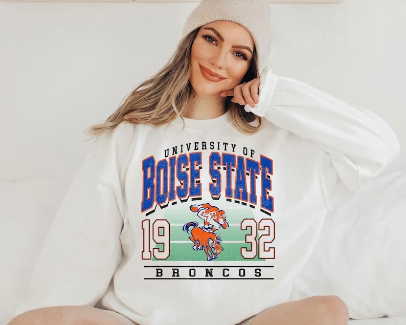 Vintage 90s Boise State Football UnisexSweatShirt