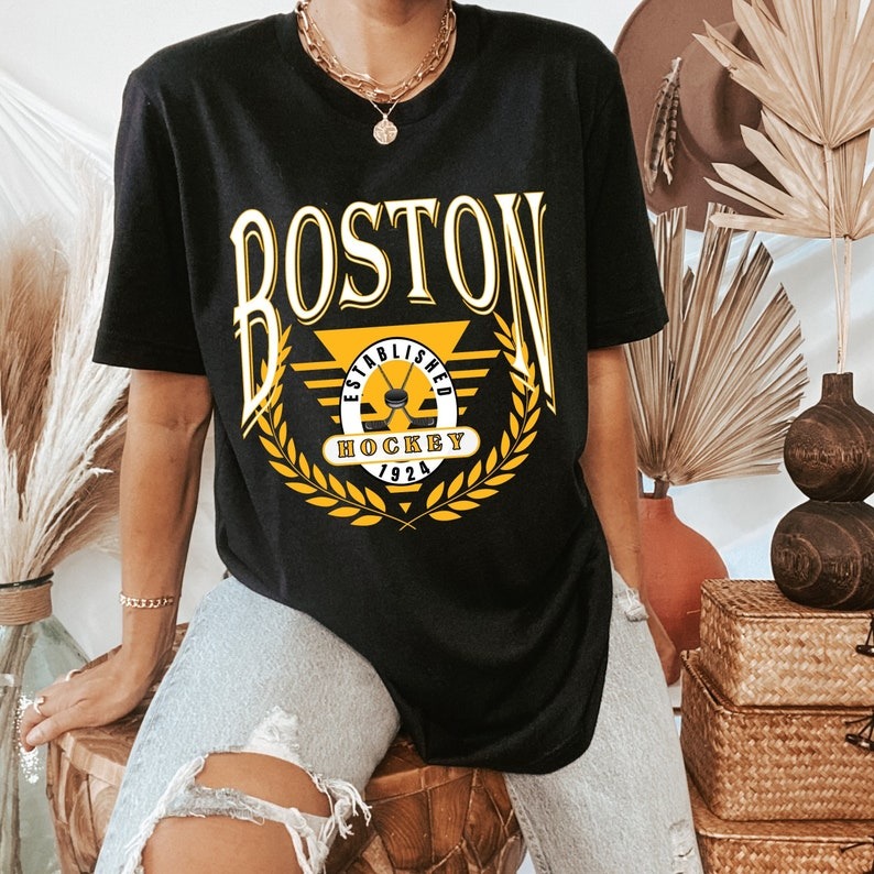 Vintage Boston Hockey Shirt, Retro Style Boston Hockey Unisex T Shirt black