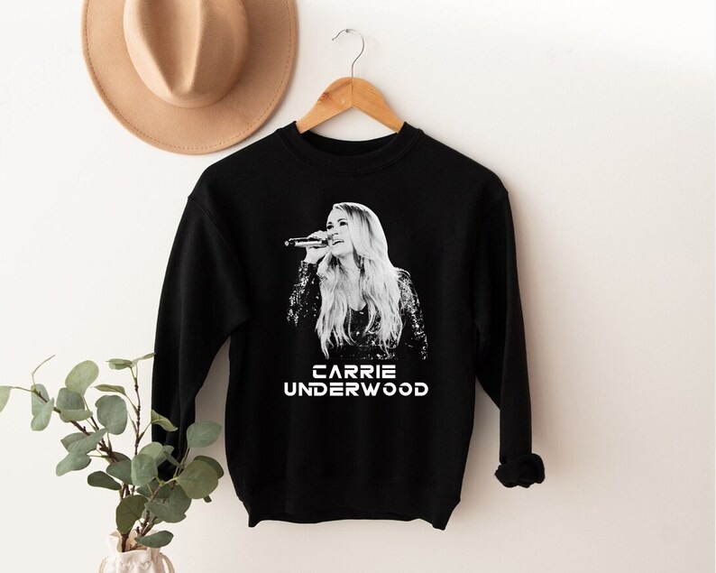 Vintage Carrie Underwood  Carrie Underwood  Unisex Sweashirt