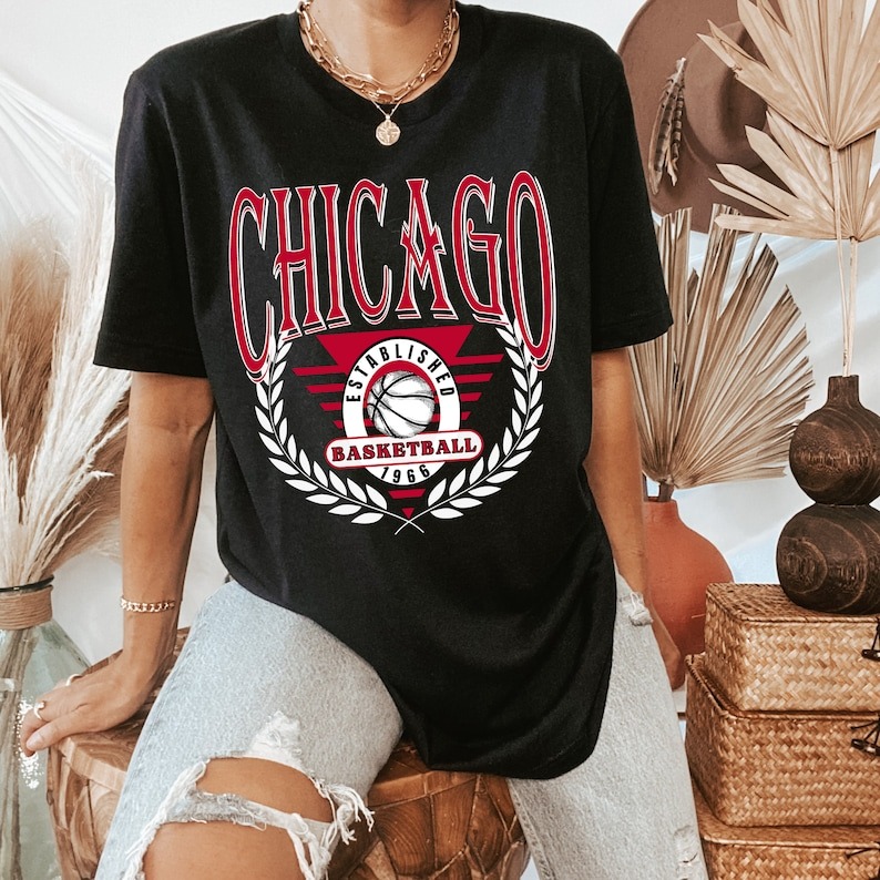 Vintage Chicago Basketball Shirt, Retro Chicago Basketball Unisex TShirt black