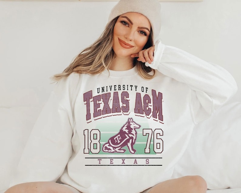 Vintage NCAA Texas A M Football EST 1876 Unisex SweatShirt