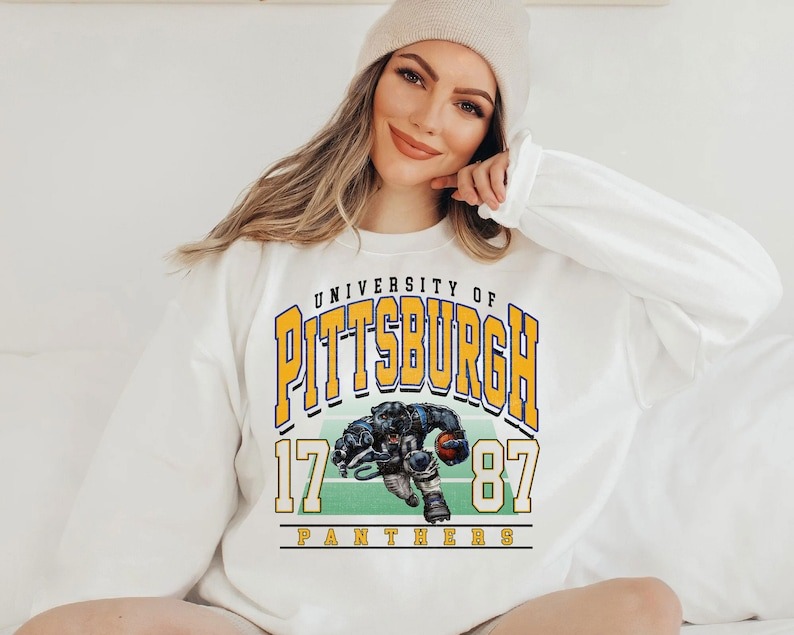 Vintage Ncaa Pittsburgh Football Unisex SweatShirt