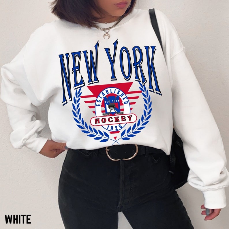 Vintage New York Hockey Sweatshirt, Retro Style New York Crewneck Unisex Sweatshirt