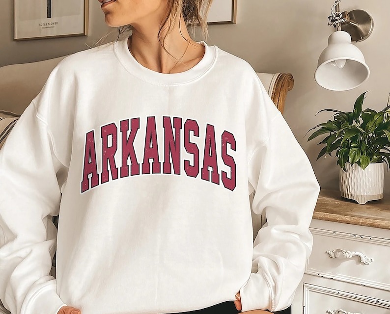 Vintage Style Arkansas Crewneck Sweatshirt, Arkansas Crewneck Unisex Sweatshirt