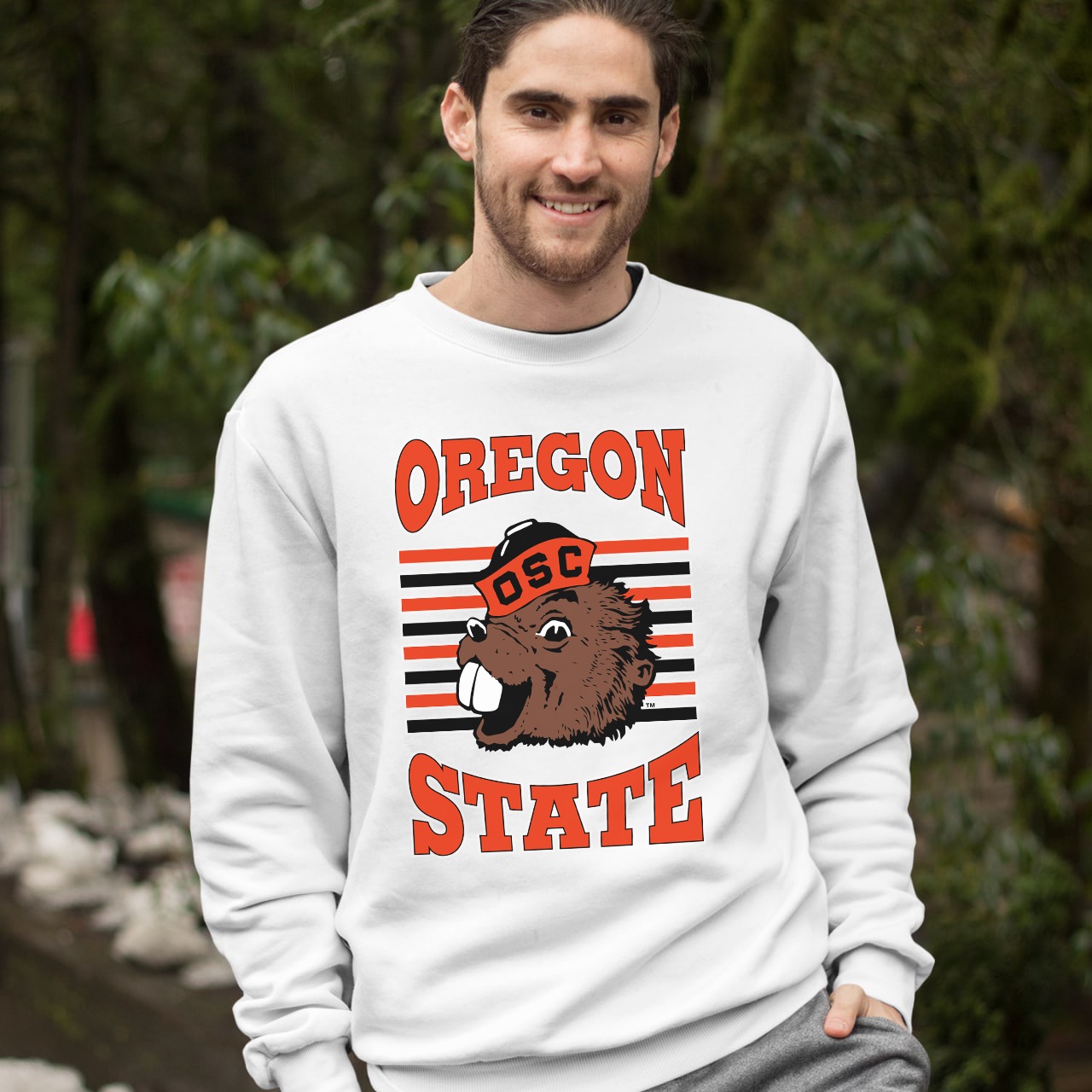 Vintage Style Oregon State University Beavers Unisex Sweatshirt