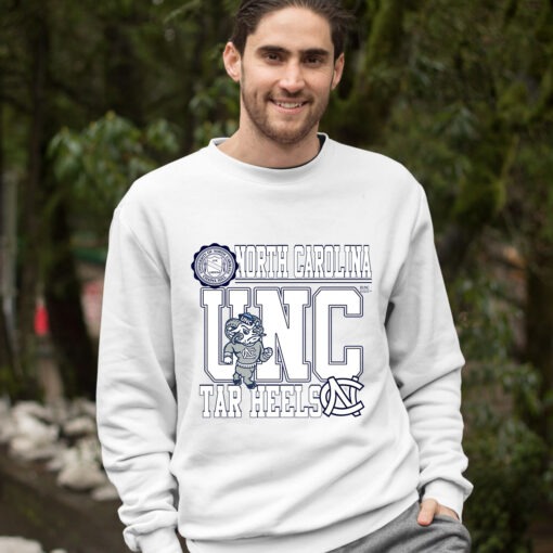 Vintage college (UNC) University of North Carolina  Unisex Sweatshirt